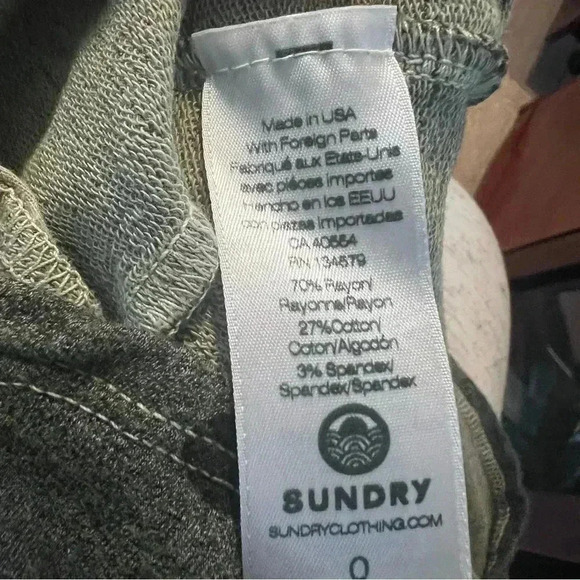 Sundry For Camo Saturday Skirt stretchy with pockets  size 0 - Picture 4 of 4